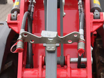 2023-weidemann-1390-a01-48597828