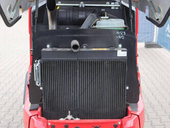 2023-weidemann-1390-a01-48597851
