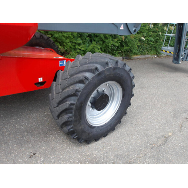 2014 مانيتو 200ATJ-48598155