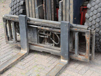 2008-manitou-mh25-4t-48599003