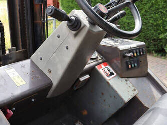 2008-manitou-mh25-4t-48599015