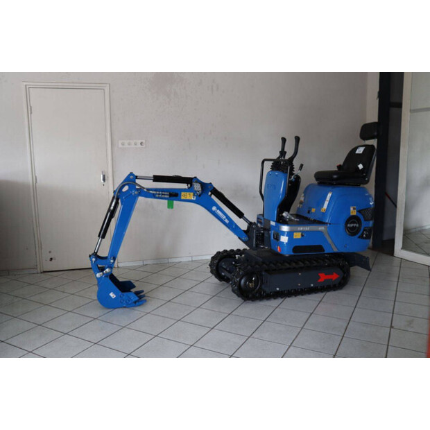 2025 Rippa R06-48599031