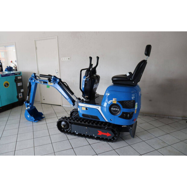 2025 Rippa R06-48599032