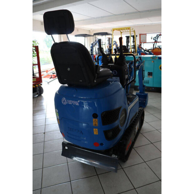 2025 Rippa R06-48599034