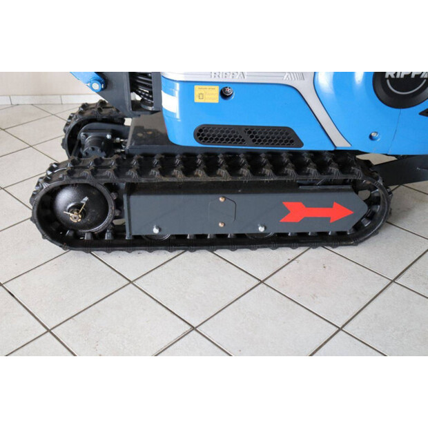 2025 Rippa R06-48599044