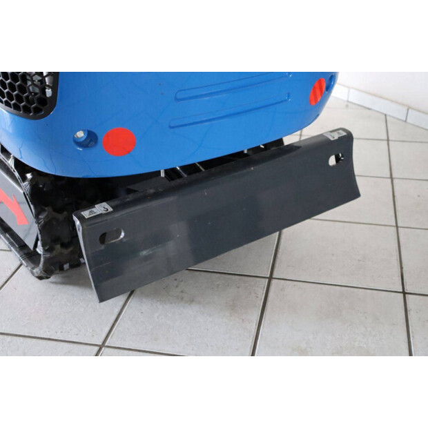 2025 Rippa R06-48599047