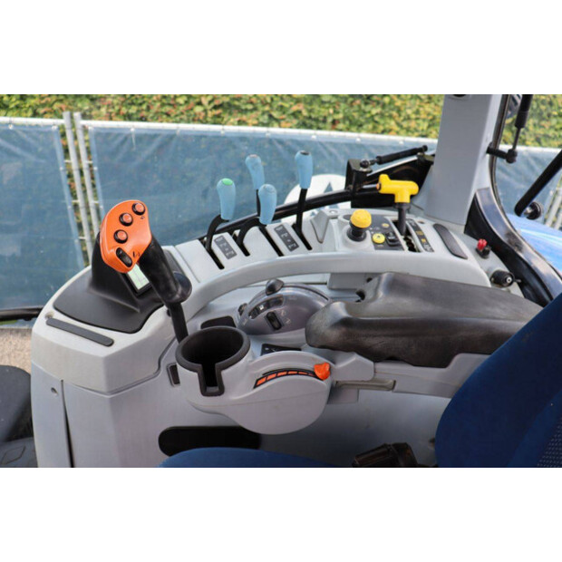 2018 New Holland T7.190-48599345