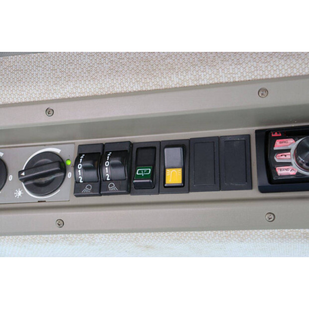 2007 فندت 712 VARIO-48599886