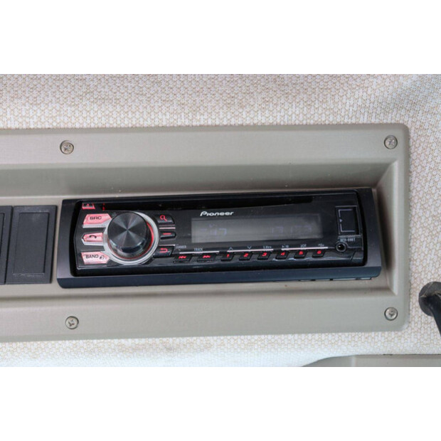 2007 فندت 712 VARIO-48599887