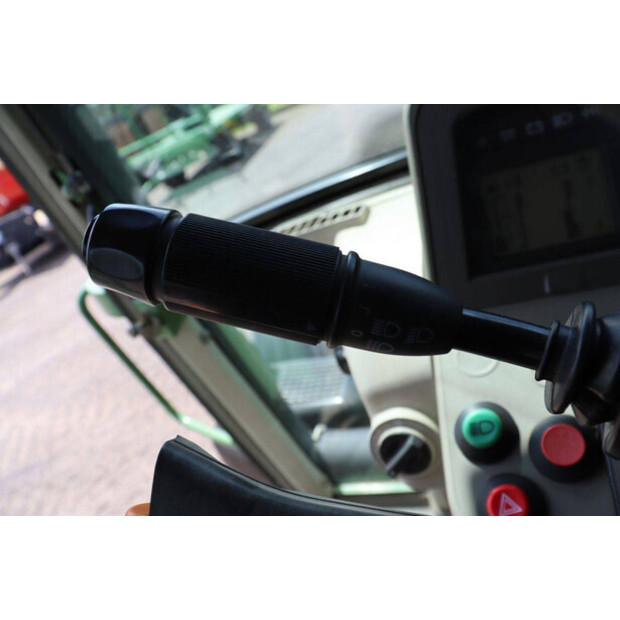2007 فندت 712 VARIO-48599891