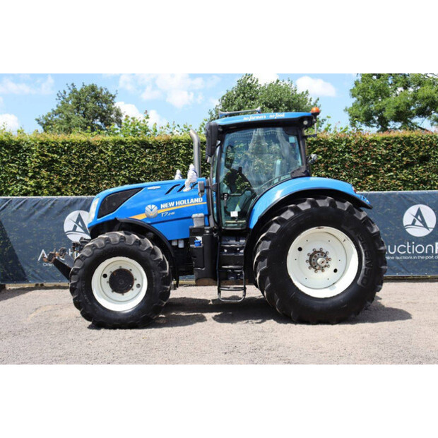 2017 New Holland T7.245-48599901