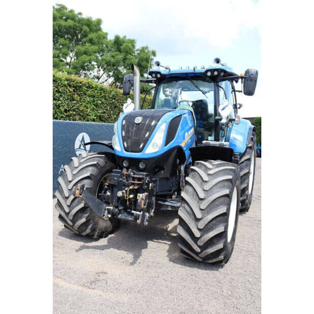 2017 New Holland T7.245-48599909