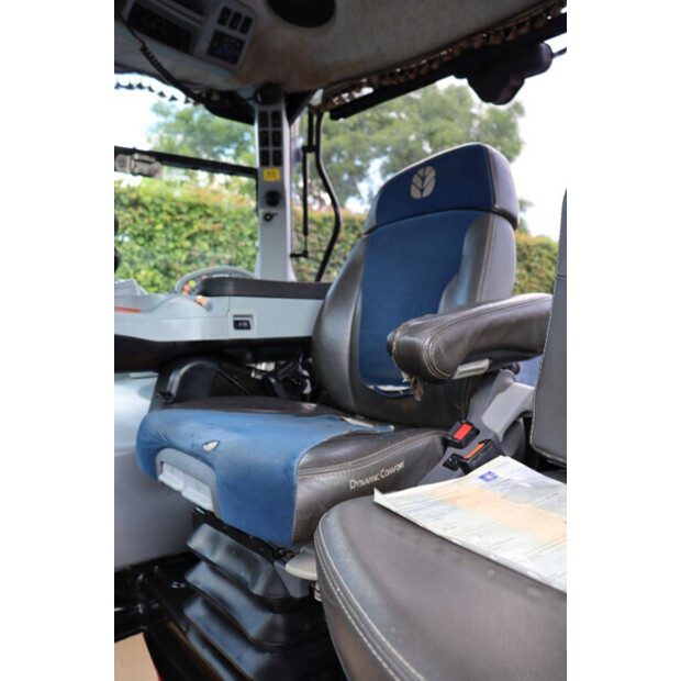 2017 New Holland T7.245-48599936