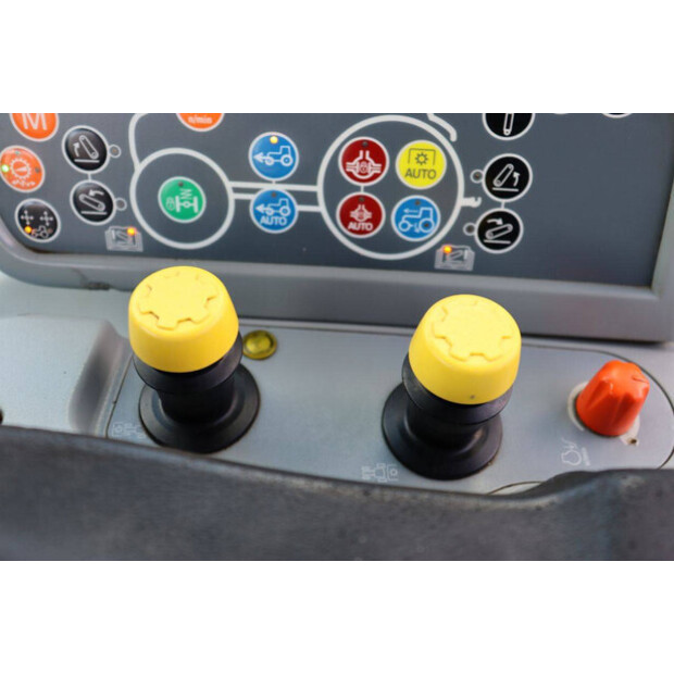 2017 New Holland T7.245-48599954