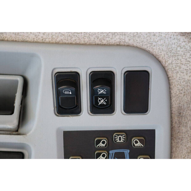 2017 New Holland T7.245-48599962