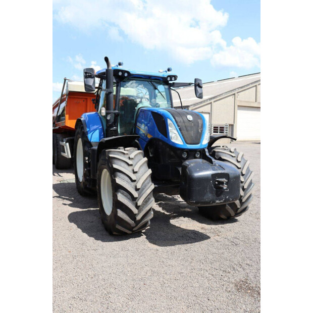 2019 New Holland T7.230-48599981