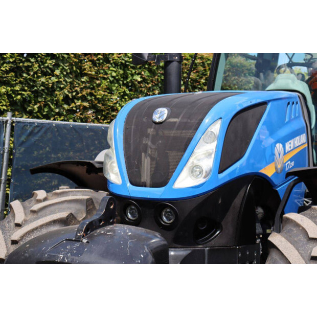 2019 New Holland T7.230-48599985