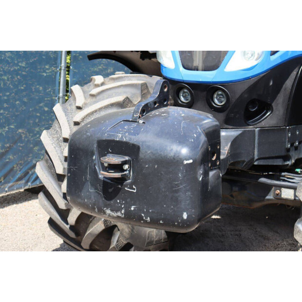 2019 New Holland T7.230-48599986