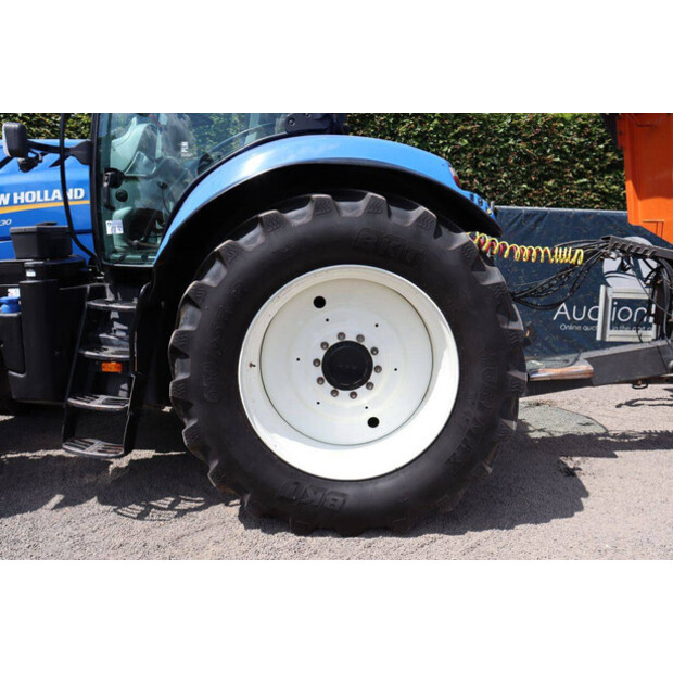 2019 New Holland T7.230-48599993