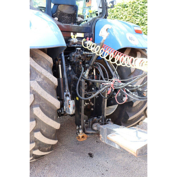 2019 New Holland T7.230-48599997