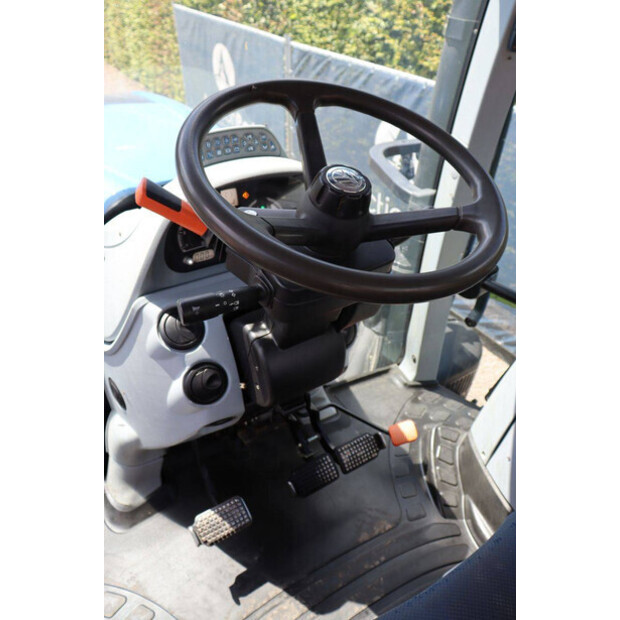 2019 New Holland T7.230-48600009