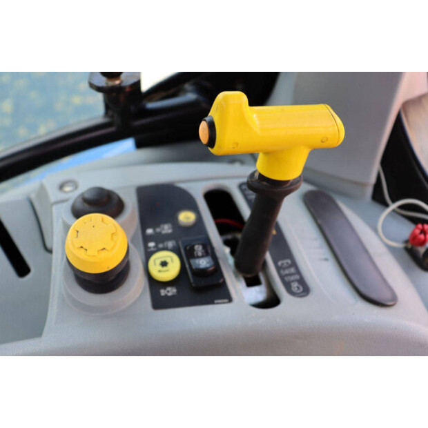 2019 New Holland T7.230-48600019