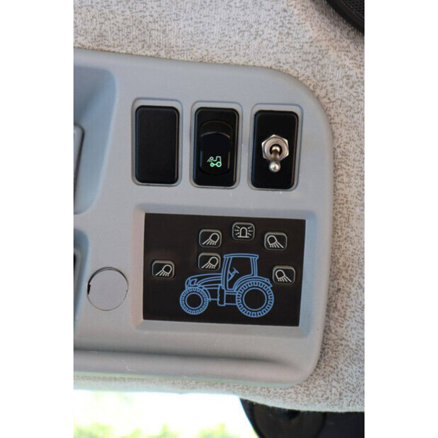 2019 New Holland T7.230-48600025