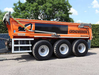 2011-dezeure-k33-48600050