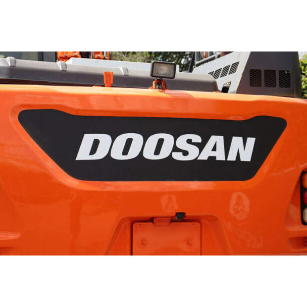 2017 دووسان DX170W-5-48600205