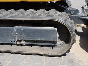 2024-komatsu-pc16r-3hs-48602890