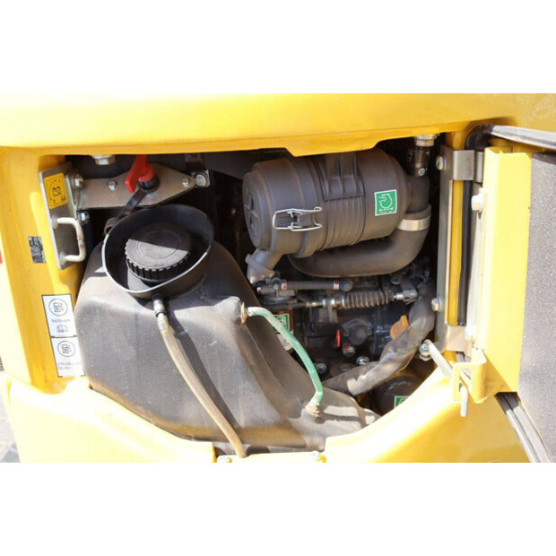 2024 Komatsu PC16R-3HS-48602893