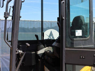 2024-komatsu-pc16r-3hs-48602895