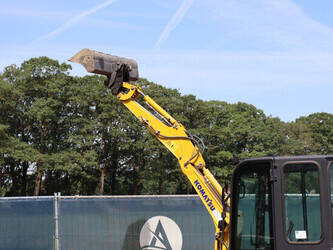 2024-komatsu-pc16r-3hs-48602909