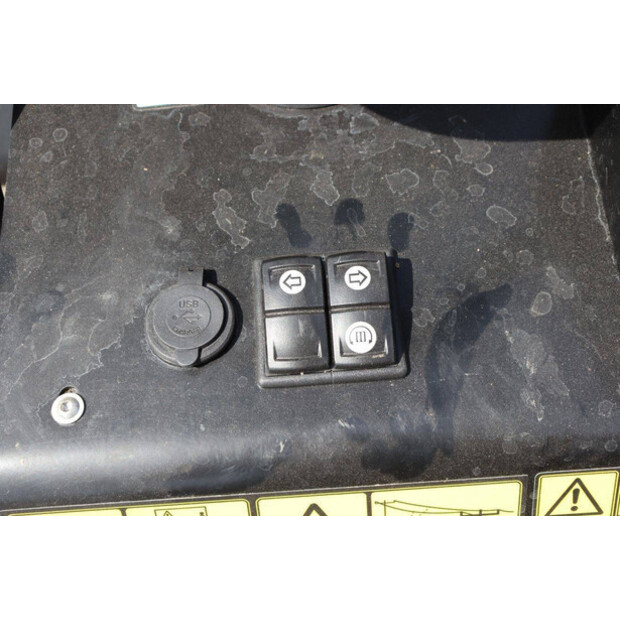 2025 DRO SK650W-48602931