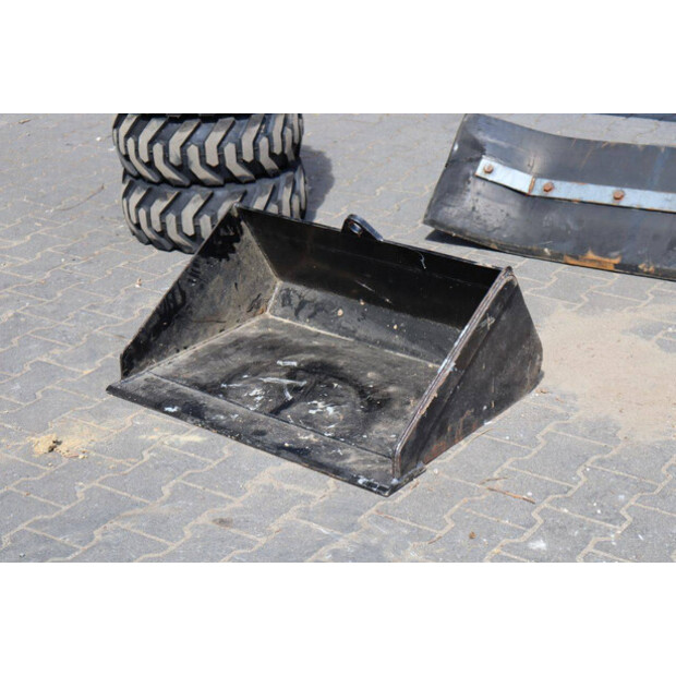 2025 DRO SK650W-48602940