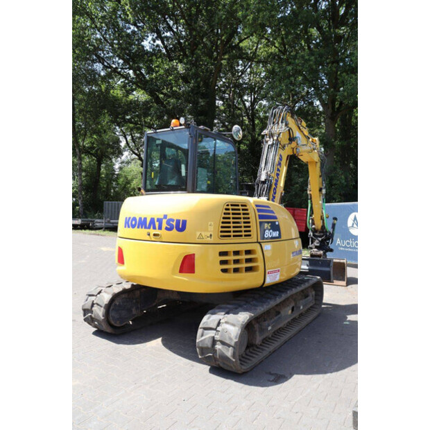 2023 كوماتسو PC80MR-5EO-48602985