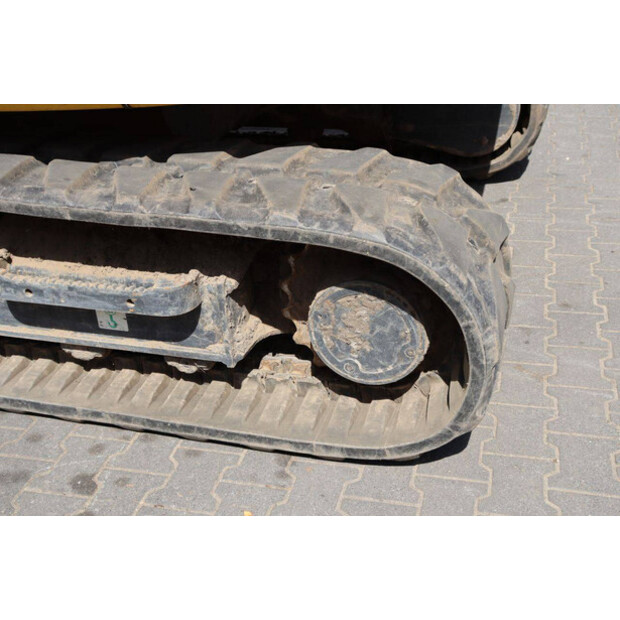 2023 كوماتسو PC80MR-5EO-48602999