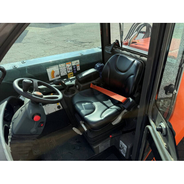 2022 Ausa T204H-48603155