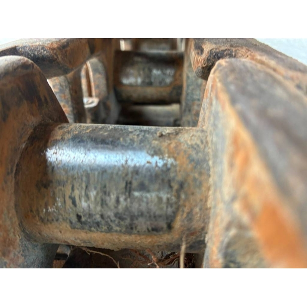 2009 Hitachi-48607763