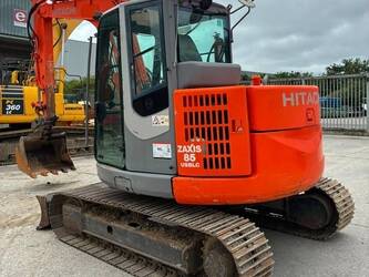 2009-hitachi-48607781