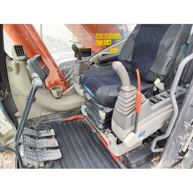 2011 Hitachi ZX350LCN-3-48611091