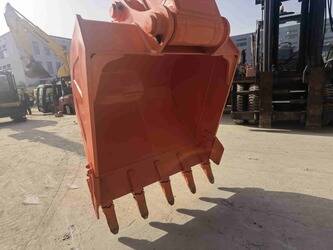2025-hitachi-zx350-1475504-48617073