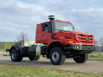2021-mercedes-benz-zetros-2045-48619602