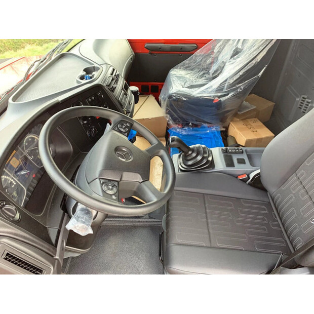 2021 Mercedes-Benz Zetros 2045-48619606
