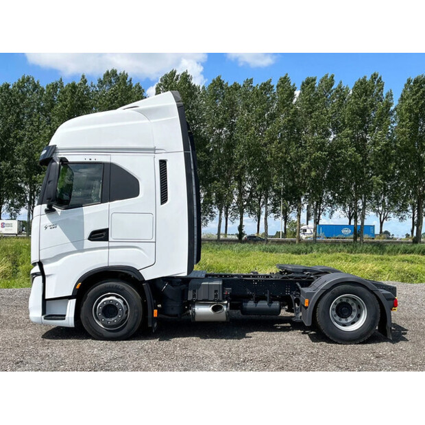 2023 Iveco S-WAY-48619692