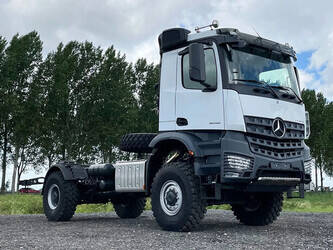 2019-mercedes-benz-arocs-2033-a-48619715