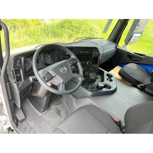 2019 Mercedes-Benz Arocs 2033-A-48619722