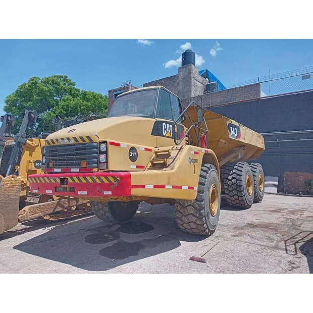 2024 Caterpillar 740-48619800