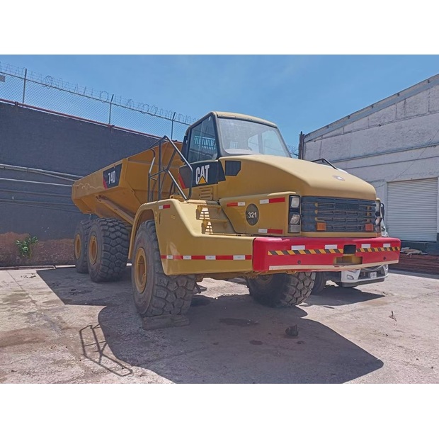 2024 Caterpillar 740-48619802