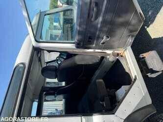 2014-land-rover-defender-1475517-48620046